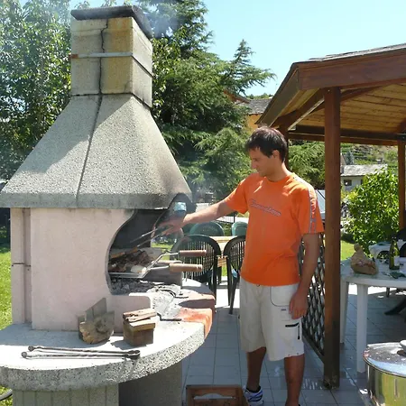 Affittacamere Verger Plein Soleil-2